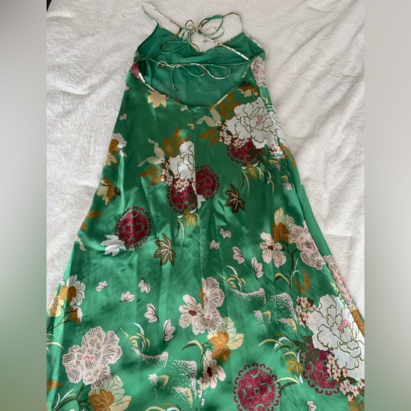 Zara Satin Effect Print Dress - Picture 3 of 4